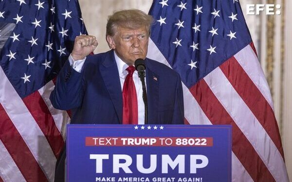 Trump es acusado por manejo de documentos clasificados