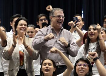 Ebrard propone crear la “Secretaría de la 4T”