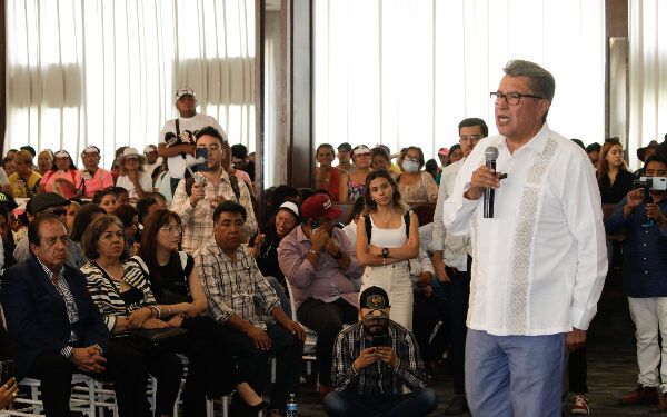 Respetaré resultados, seguiré en Morena: Monreal