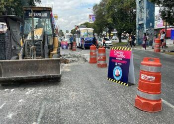 Inicia Ayuntamiento de Puebla retiro de puentes antipeatonales