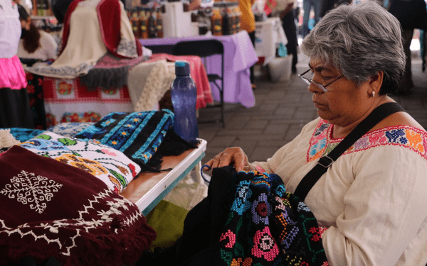 SEGOB Puebla realiza 44 bodas gratuitas en Azumiatla