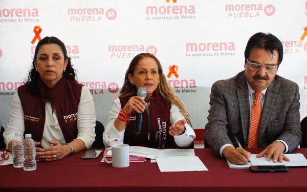 Pide Olga Romero que retiren publicidad política de bardas