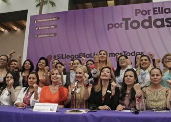 Mujeres, con Claudia Sheinbaum