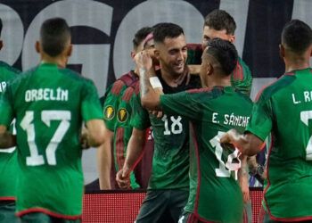 Goleada de México 4-0 sobre Honduras en el inicio de la Copa Oro