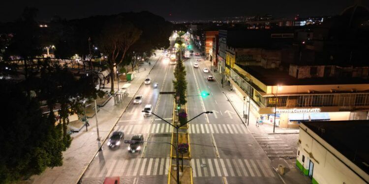 Tres colonias de Puebla cuentan con nuevo sistema de alumbrado público