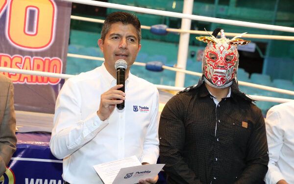 Develarán placa conmemorativa por el 70 aniversario de la Arena Puebla