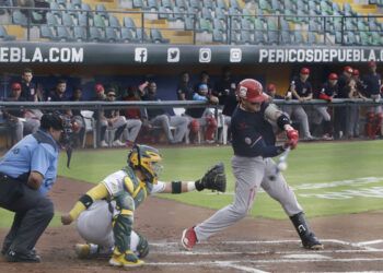 Divide Pericos triunfos en doble cartelera