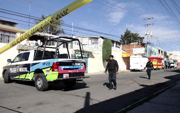 Hombre mató a su esposa a puñaladas en la colonia 10 de Mayo