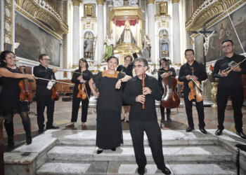 Bach oficia misa  en el templo de la Soledad