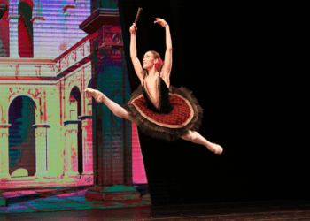 Deslumbran Elisa Carrillo y 20 estrellas de la danza en su paso por Puebla