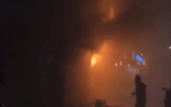 Mueren 11 personas por incendio provocado en Sonora