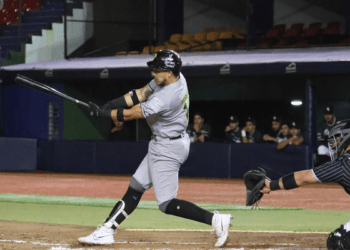 Guerreros empata serie a Pericos