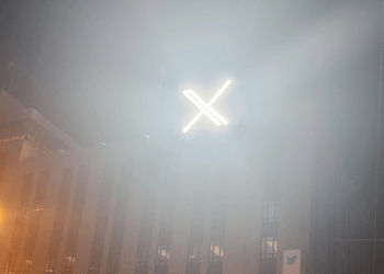 Retiran letrero de X en San Francisco por quejas vecinales