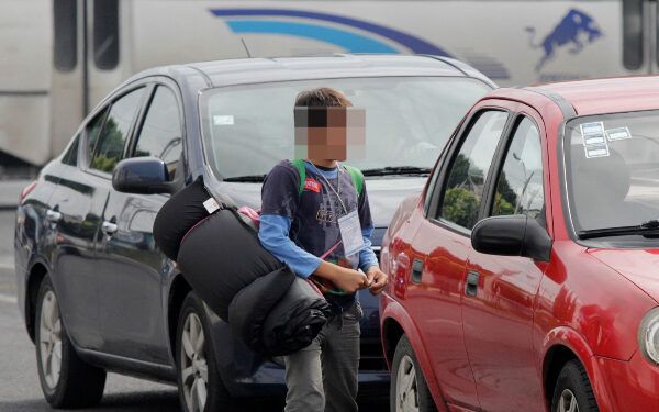Viajaban solos 7 de cada 10 menores de edad poblanos deportados de EU
