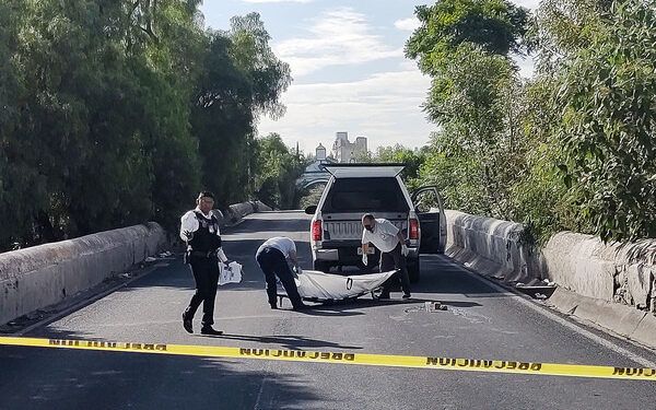 Chofer de transporte público atropella y mata a ciclista de la tercera edad