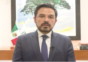 Acuerda IMSS apoyo psicológico y becas a hermanos de niña que murió en hospital de Playa del Carmen