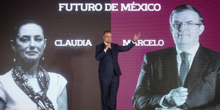 Ebrard señala «cargada» a favor de Sheinbaum en proceso interno de Morena