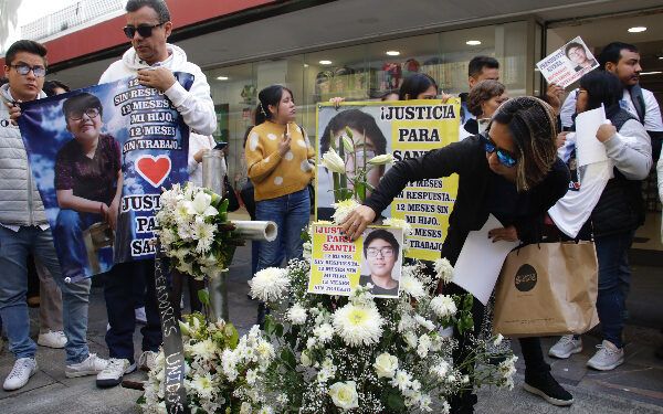 Pide apoyo madre de Santiago Mozo