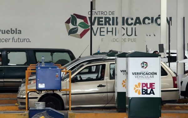 Inversión de 6 mil pesos para que autos pasen verificación