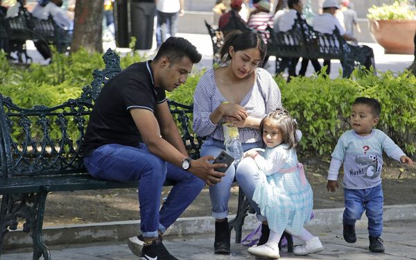 Deciden poblanas achicar la familia