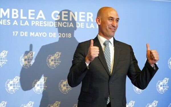 Luis Rubiales renunciará a la presidencia de la RFEF tras beso a Jenni Hermoso