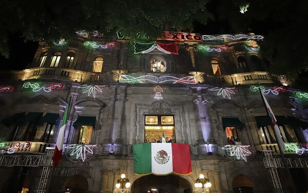 Reunión estratégica: grito en Palacio Municipal