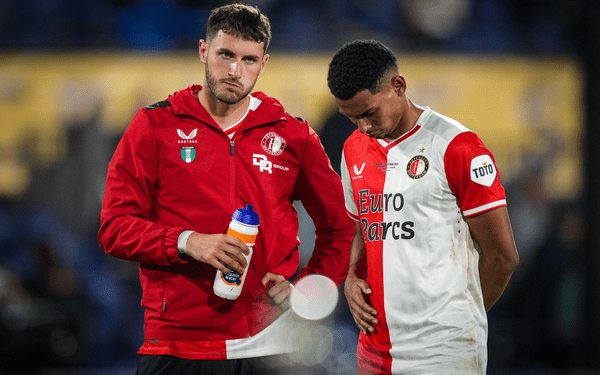 Feyenoord y Santiago Giménez pierden el primer trofeo de la temporada