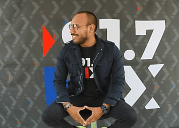 Fallece el locutor poblano Omar Guarneros