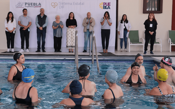 Bienestar y salud: alberca del abue vuelve a funcionar