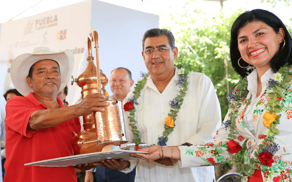 Impulsan a productores de mezcal en la Mixteca
