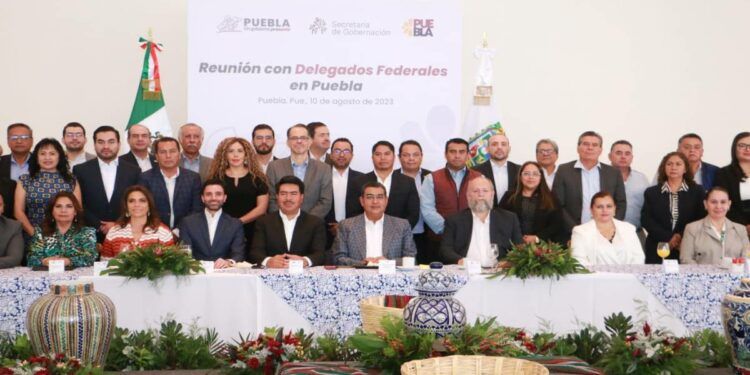 Suma de esfuerzos