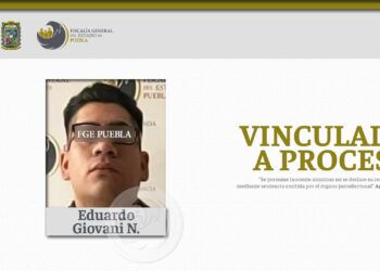 Vinculan a proceso a hombre acusado de usurpar funciones en Puebla
