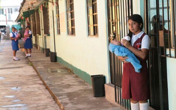 Frena desconocimiento uso de métodos anticonceptivos