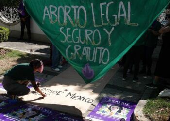 Impedirán retroceso en derechos de mujeres