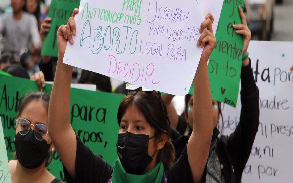 Buscan aprobar por mayoría despenalizar aborto en Puebla