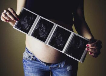 En seis meses, Puebla suma mil 903 mamás adolescentes
