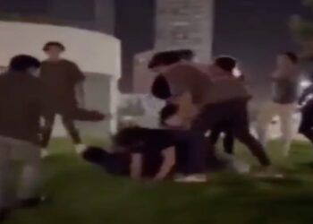 Universidad Anáhuac suspende a implicados en agresión a joven en la Estrella de Puebla