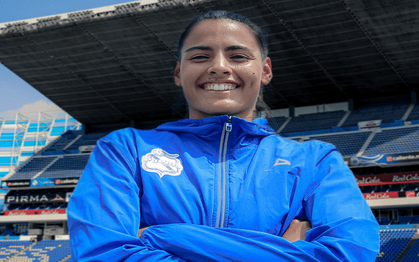 Llega a las franjitas Micaela Brítez, portera argentina