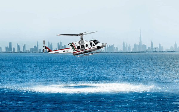 Helicóptero se estrella en el mar de Emiratos Árabes dejando un muerto y un desaparecido