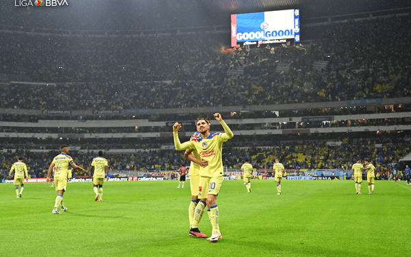 América propina goliza a las Chivas en el Azteca