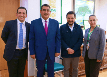 Se reúne gobernador con Zoé Robledo para tratar la agenda de salud