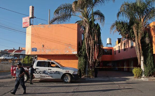 Localizan sin vida a un hombre en un motel del sur de la capital poblana