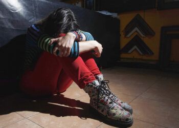 Multan a 250 personas por arrojar desechos en la vía pública