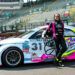 Vuelve Dana Ruz al asfalto de la mano de Tiger Racing