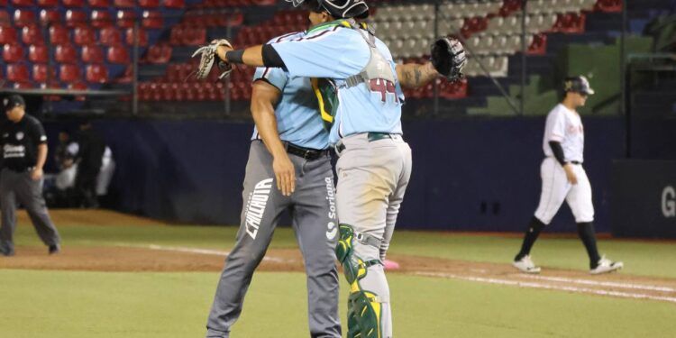 Apalea 15-6 Pericos y gana la serie