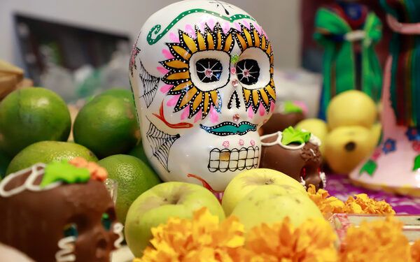 Calaveras y ofrendas, listas en Ajalpan y Chignahuapan