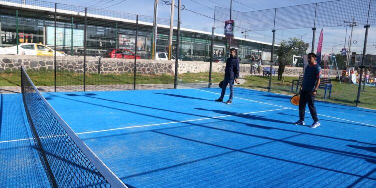 Ayuntamiento inaugura tercera cancha pública de pádel en Puebla