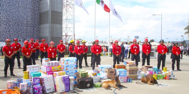 Puebla abre 56 centros de acopio para apoyar a afectados por huracán Otis en Guerrero