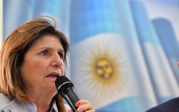 Bullrich niega tener acuerdo con Milei en eventual gobierno en Argentina