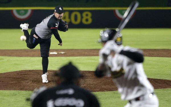 Primer triunfo de Pericos en la Invernal